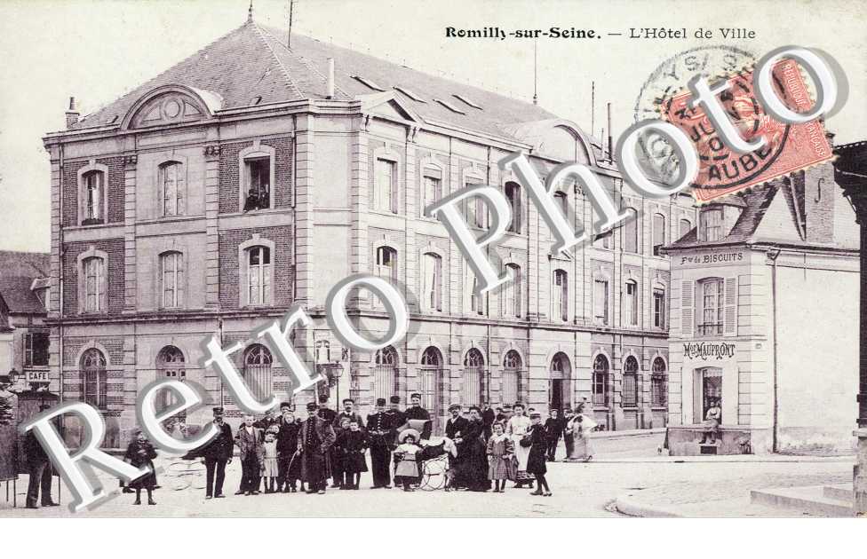L'Hotel de Ville