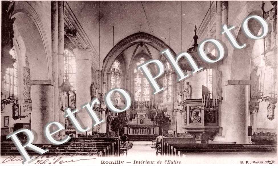 Interieur de L'Eglise
