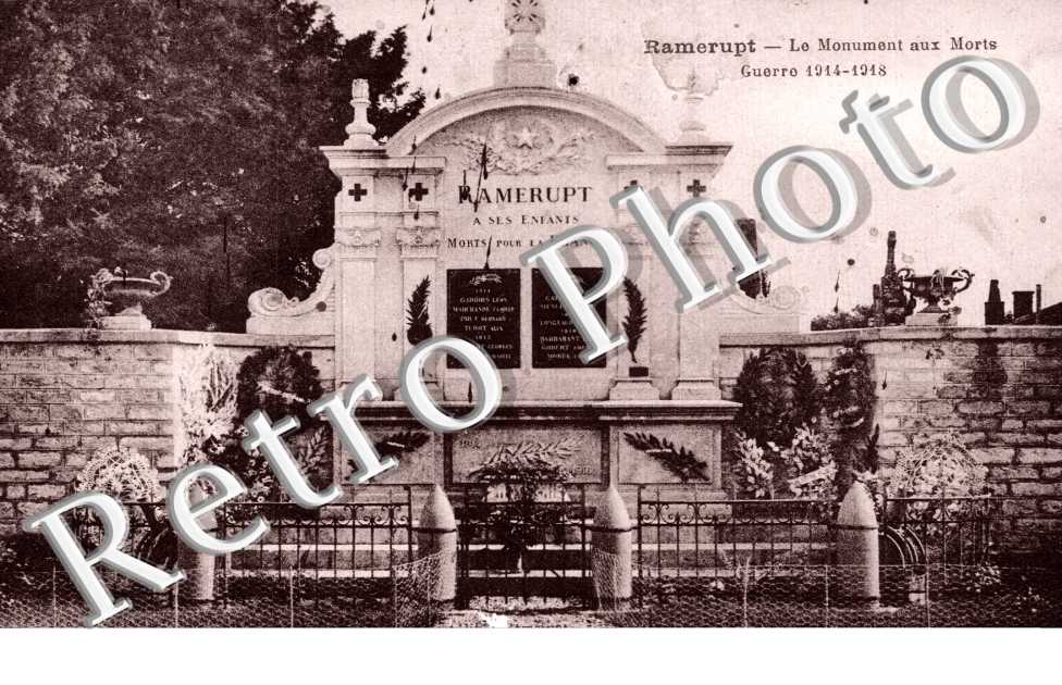 Le Monument aux Morts
