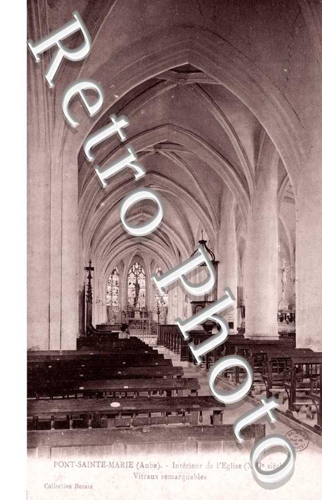Interieur de l'Eglise