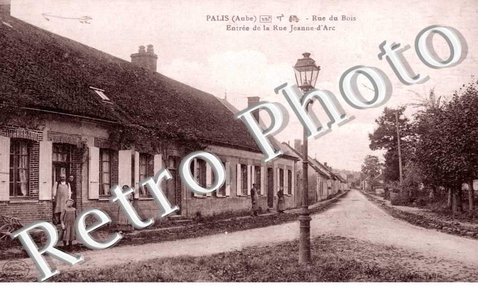Rue du Bois et Entree de la Rue Jeanne d'Arc