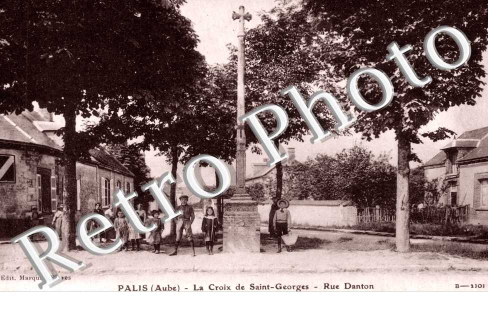 Croix Saint Georges, Rue Danton