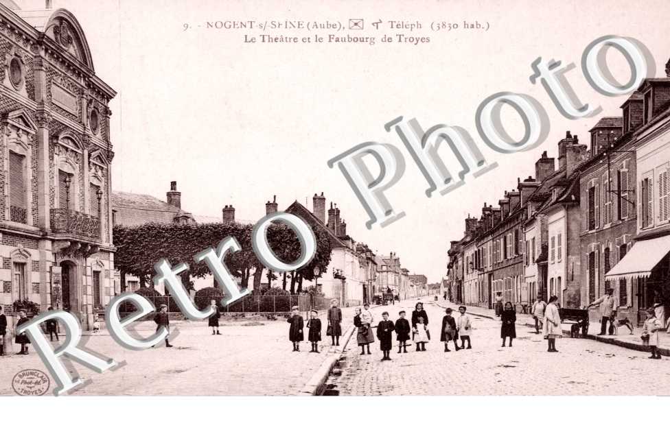 le theatre et le Faubourg de Troyes
