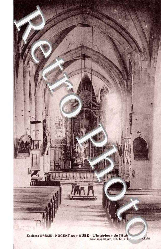L'Interieur de l'Eglise