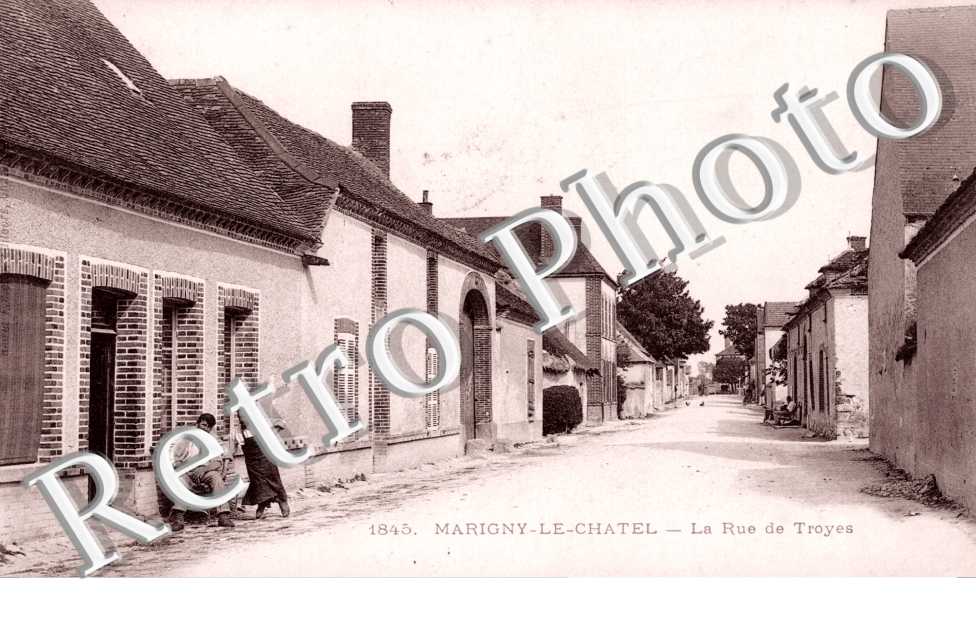 Rue de Troyes