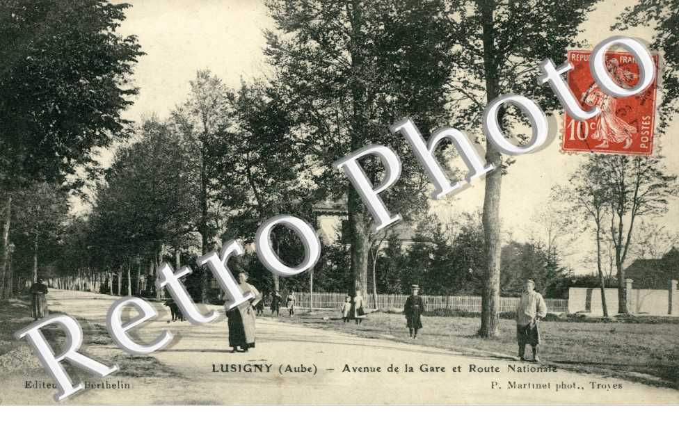 Avenue de la Gare et Route Nationale.