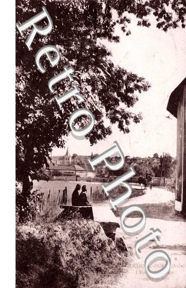 L'Entree du Village