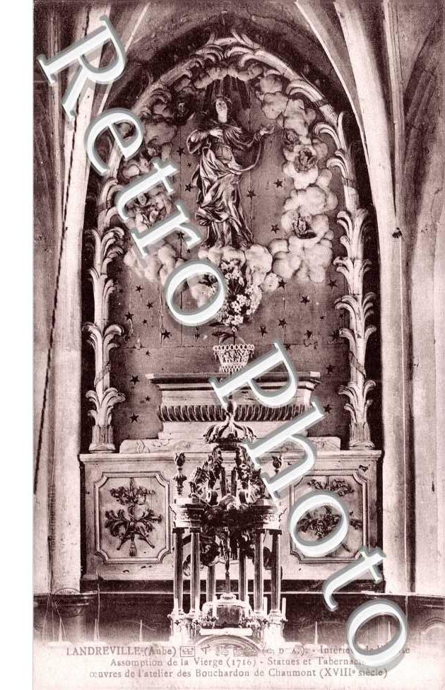 Interieur de l'eglise - Statue et Tabernacle
