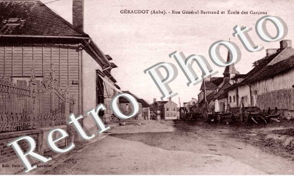 Rue General-Bertrand et ecole des garcons