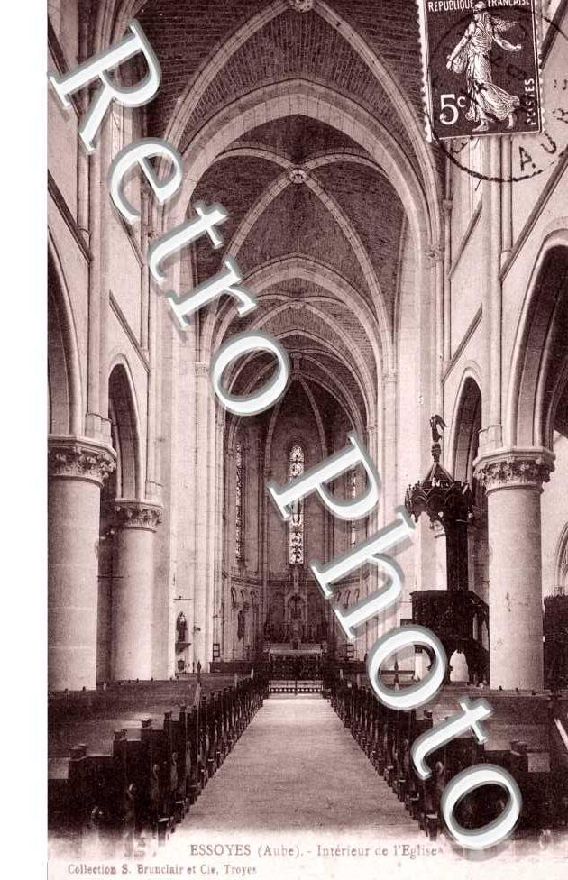 Interieur de l'Eglise
