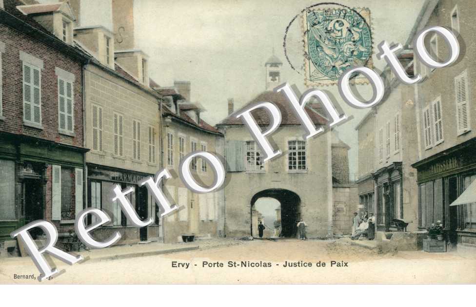 Porte Saint Nicolas Justice de Paix