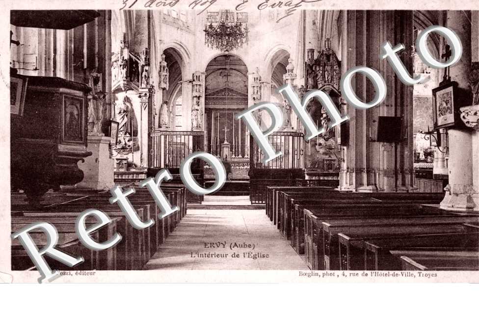 Interieur de l'Eglise