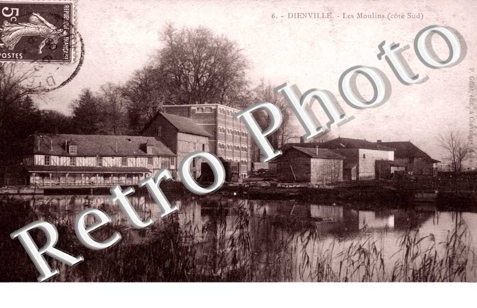 Les Moulins