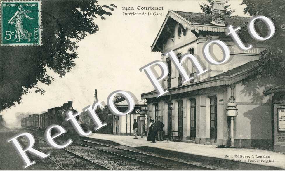 Interieur de la Gare