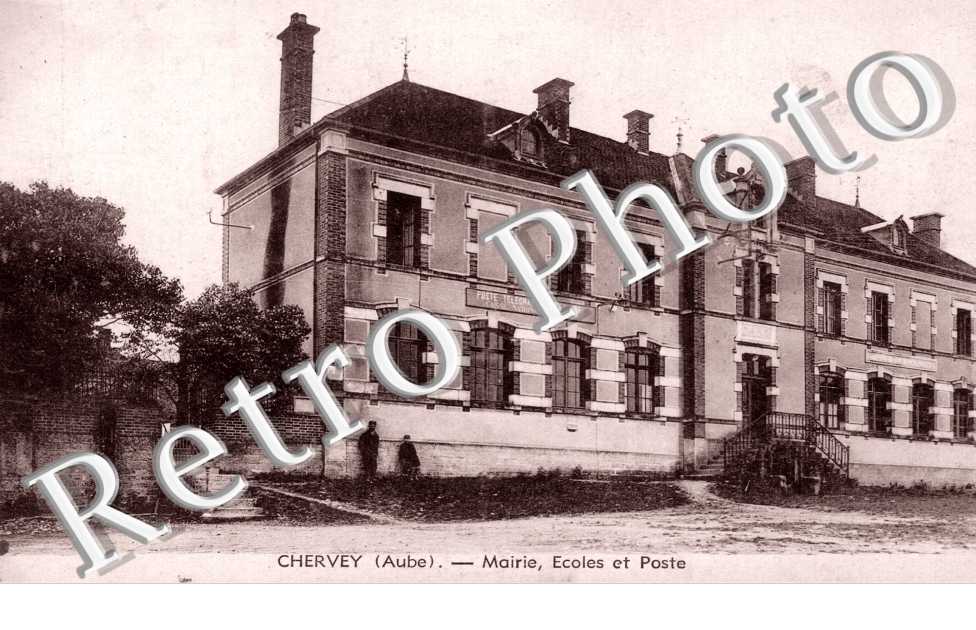 Mairie, Ecoles et Poste