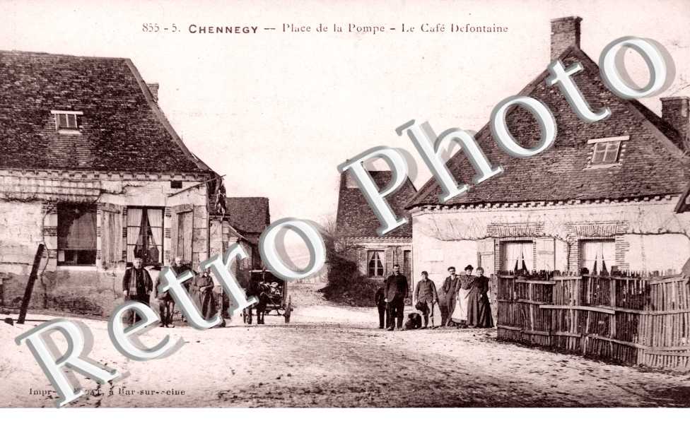 Place de la Pompe, Cafe Defontaine