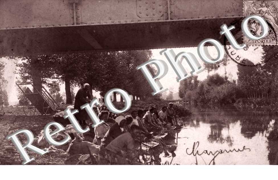 Laveuses a la riviere