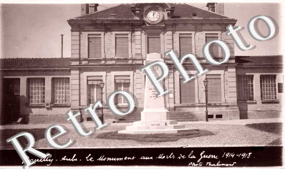 Le monument aux morts