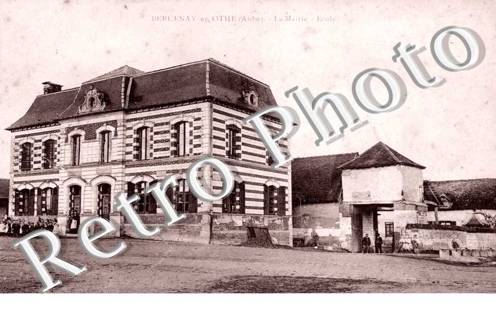 La Mairie, Ecole