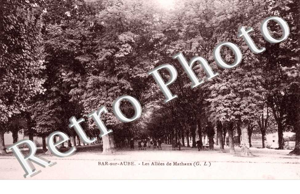 Les Allees de Mathaux