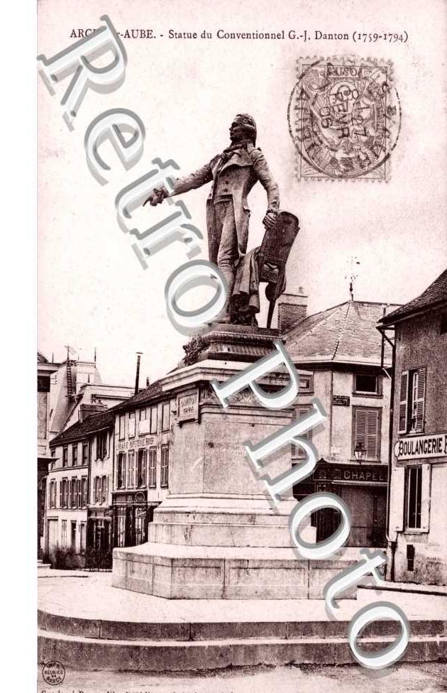 Statue du Conventionnel G-J. Danton