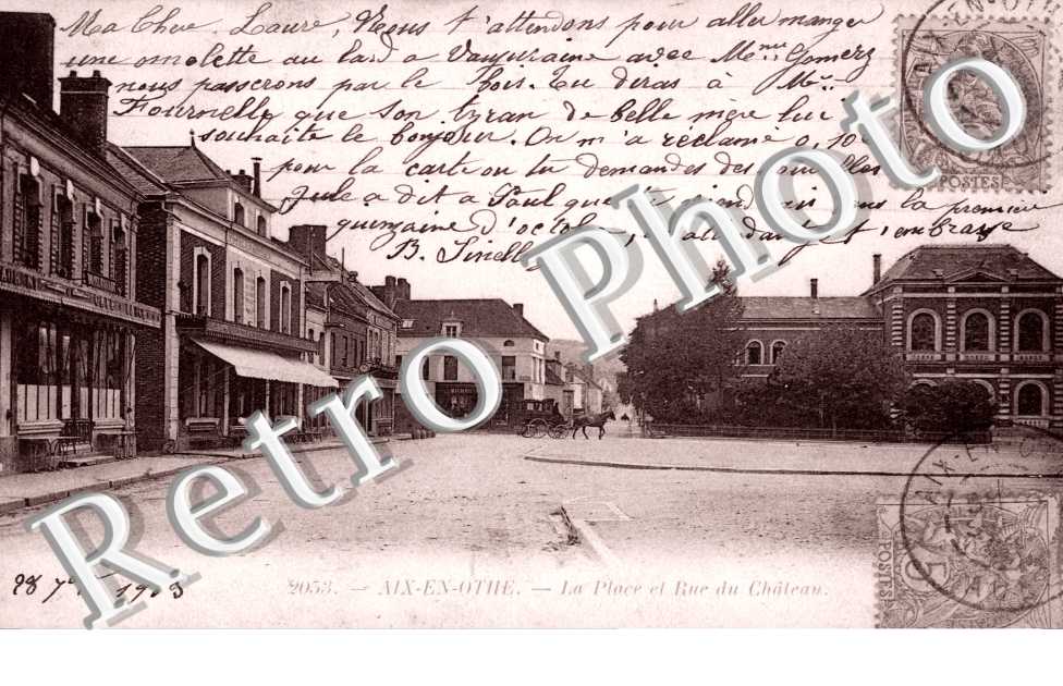 La Place et la Rue du Chateau