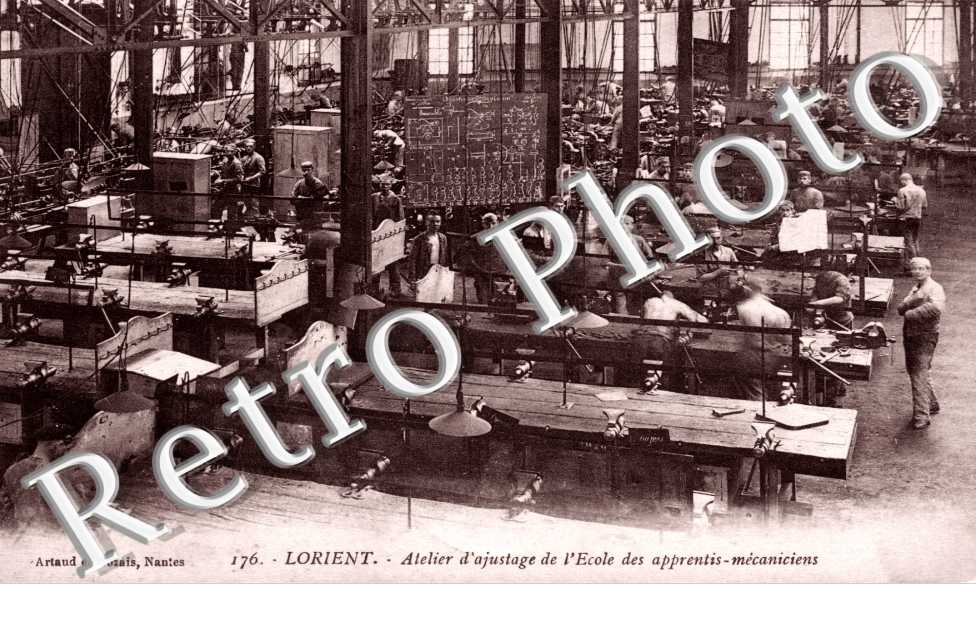 atelier d'ajustage de l'ecole des apprentis mecaniciens
