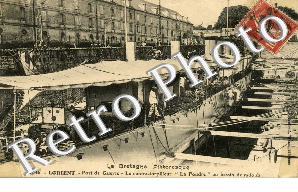le Contre Torpilleur "La Foudre" au bassin de Raboub