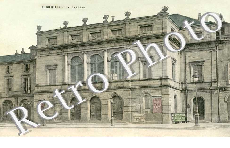 Le Théâtre