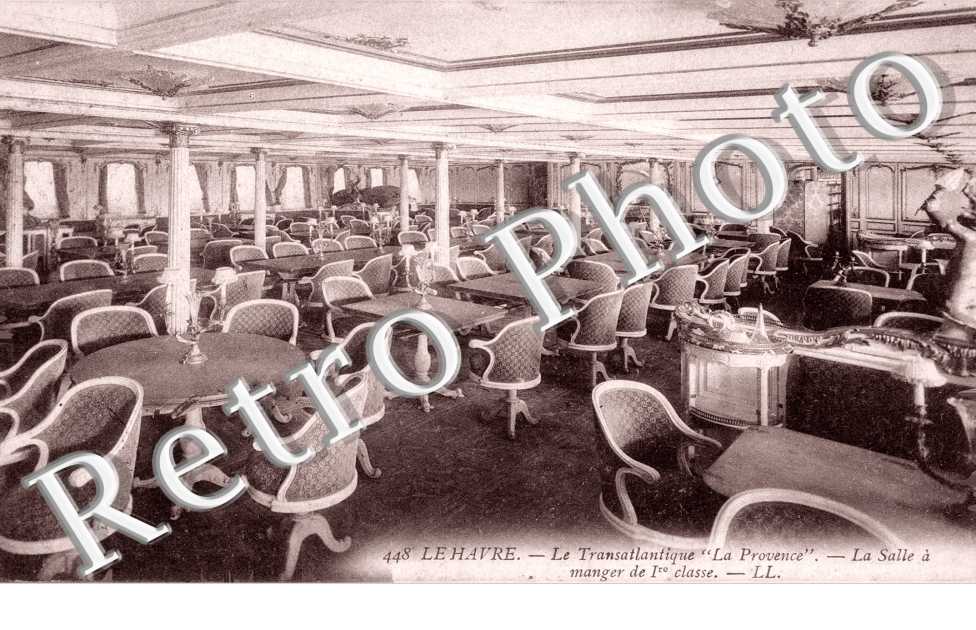 Le Transatlantique ''La Provence'', la Salle a Manger (bateau)