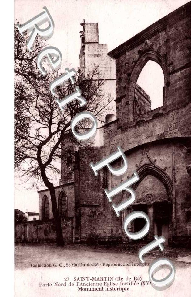 Porte Nord de l'Ancienne Eglise Fortifiee