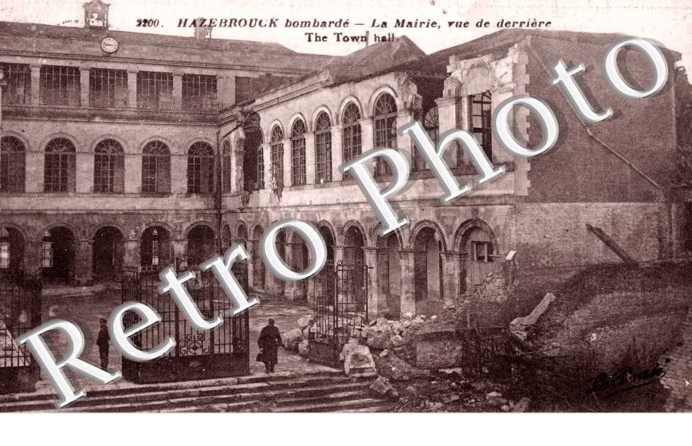 la mairie bombardee
