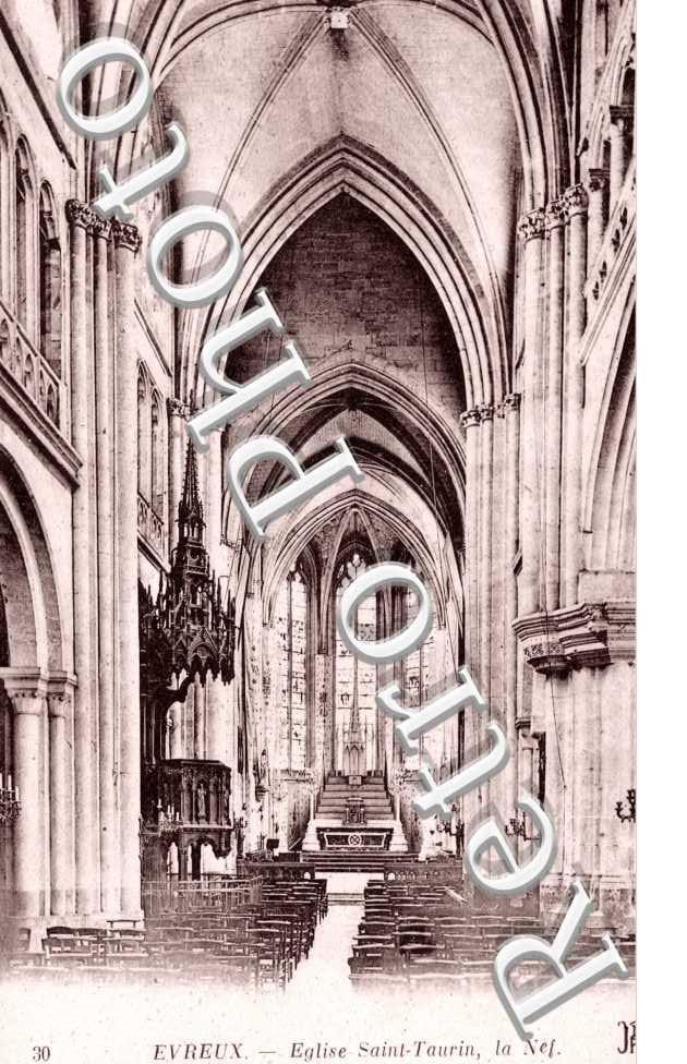 L'Eglise Saint Taurin