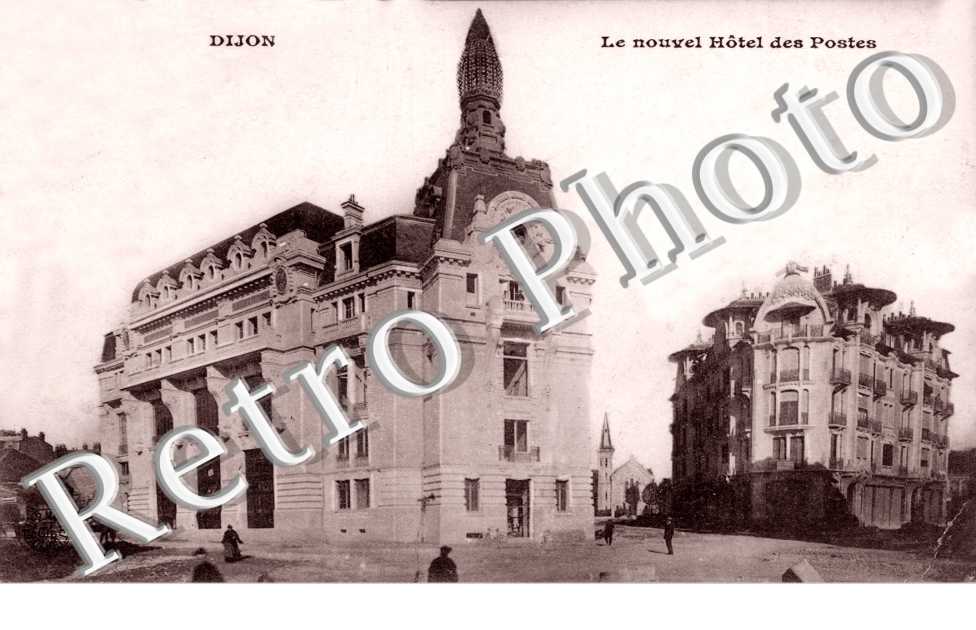 Le nouvel Hôtel des Postes (place Grangier)	
le nouvel hôtel des postes (	
Place Grangier)
Place Grangier)