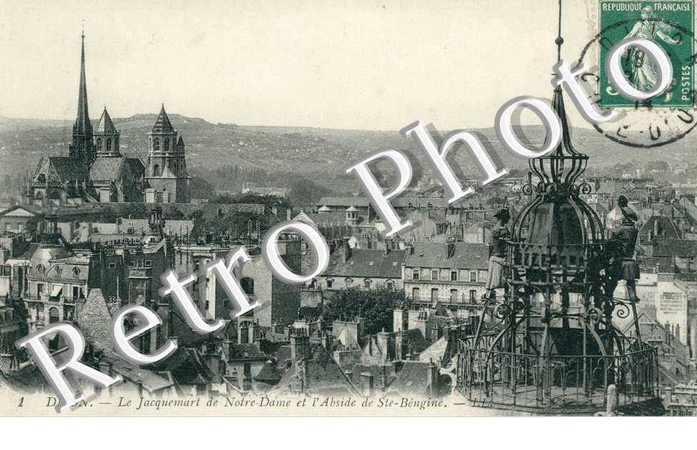 Le Jacquemart de Notre Dame et l'Abside de Sainte Bengine