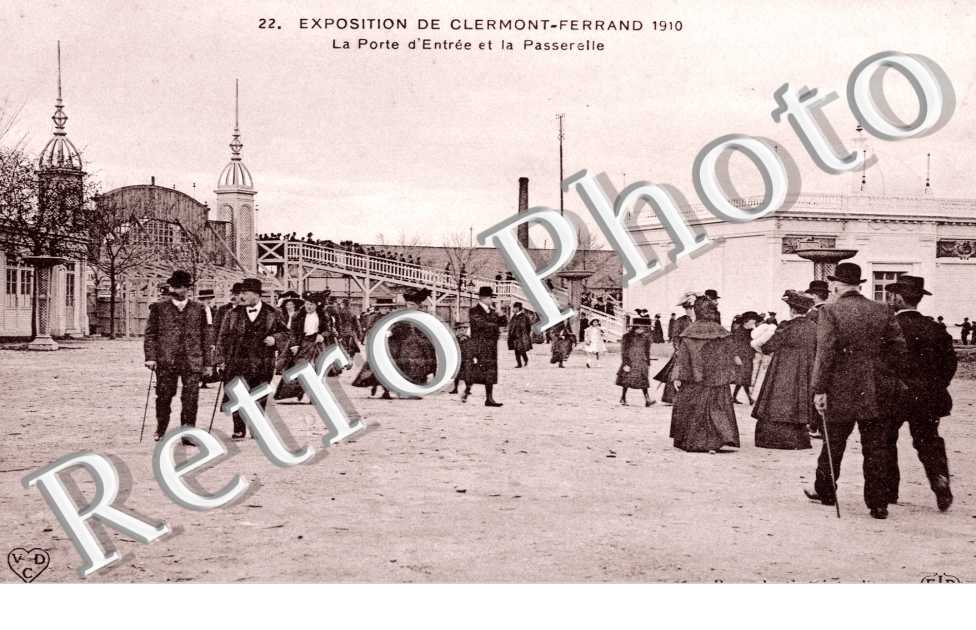 Exposition de 1910  - porte d'entree et passerelle