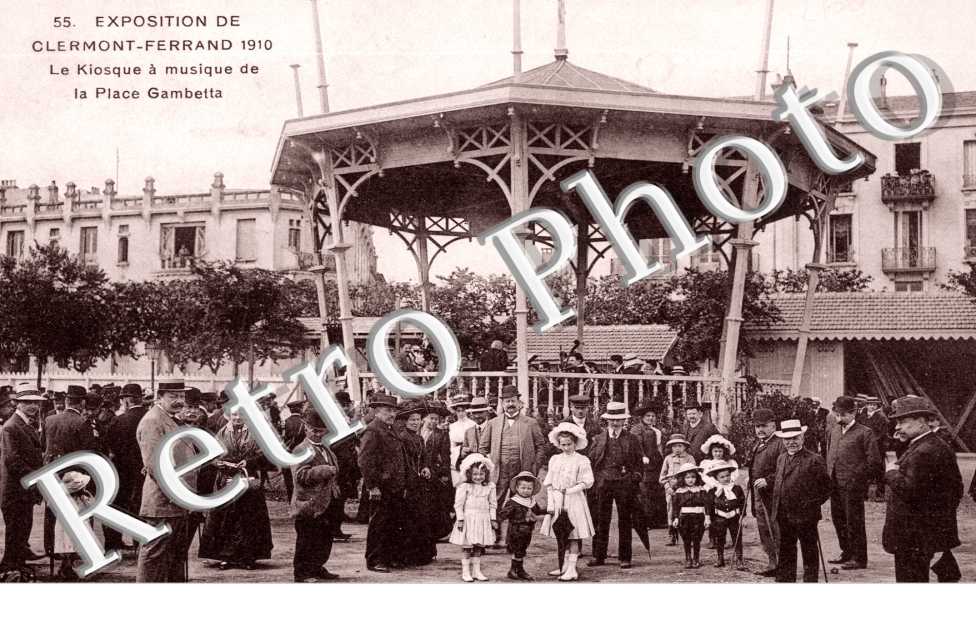 Exposition de 1910 - le kiosque a musique de la place Gambetta