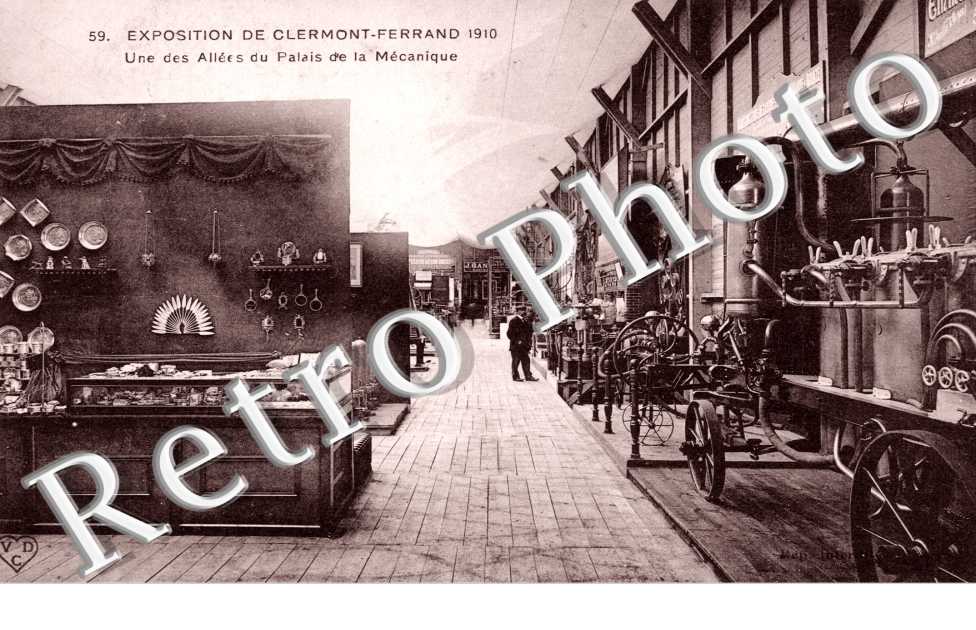 Exposition 1910, Une des Allees du Palais de la Mecanique