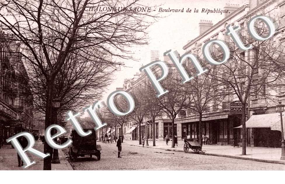 Boulevard de la Republique