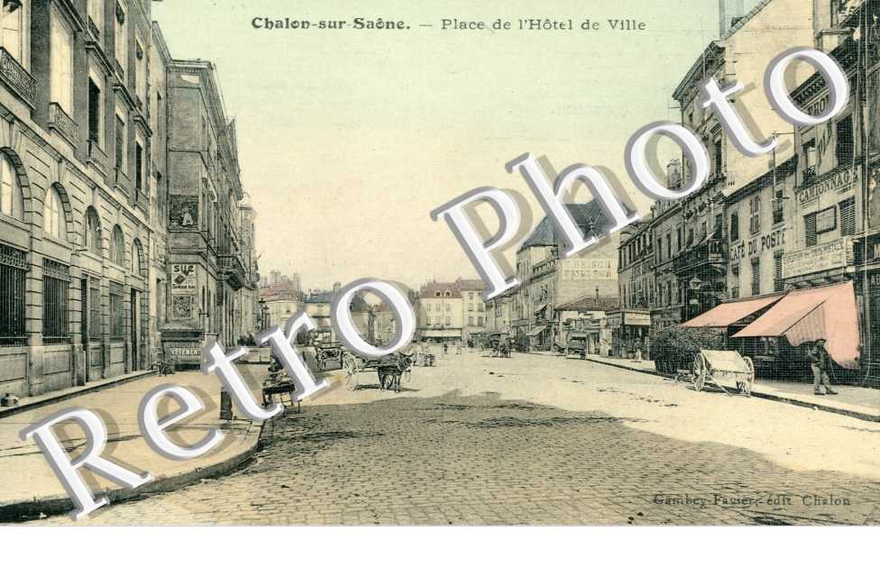 la Place de l'Hotel de Ville