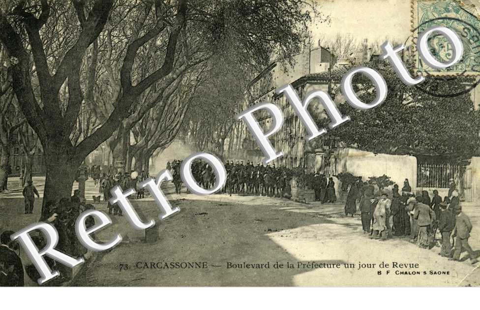 Boulevard de la prfecture un jour de revue