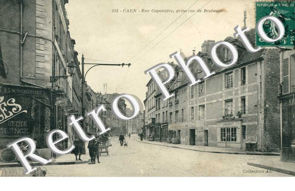 Rue Caponieres, prise Rue de Bretagne