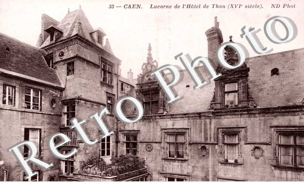 Lucarne de l'Hotel de Than