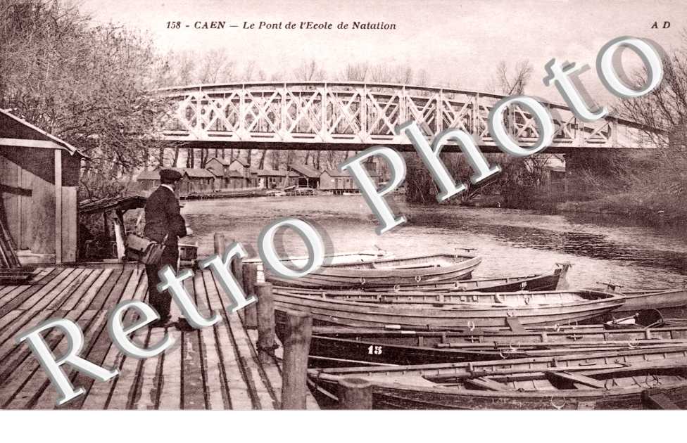le Pont de l'Ecole de Natation