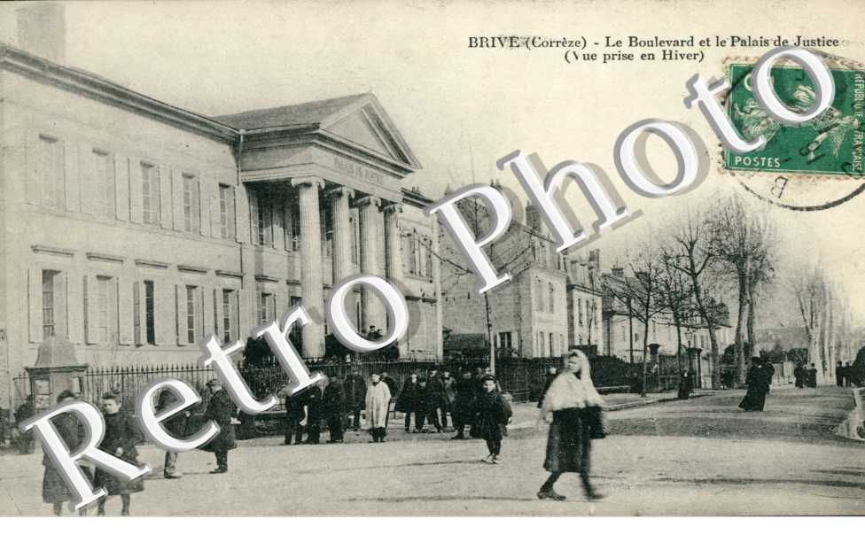 le Boulevard et le Palais de Justice (Vue prise en Hiver)