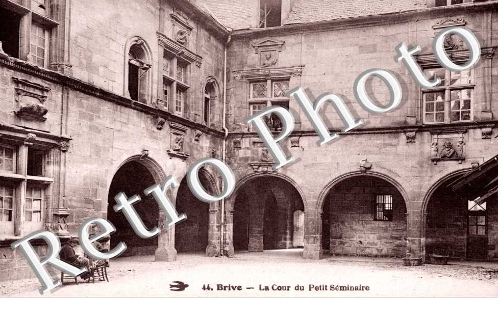 la Cour du Petit Seminaire