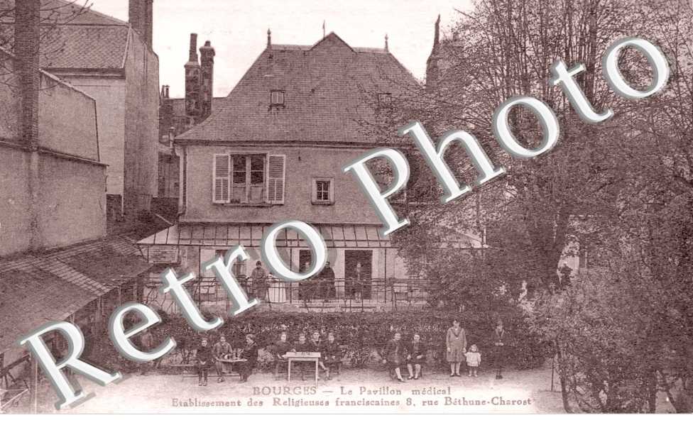 Etablissement des religieuses franciscaines  8, rue Bethune-Charost  Le pavillon medical