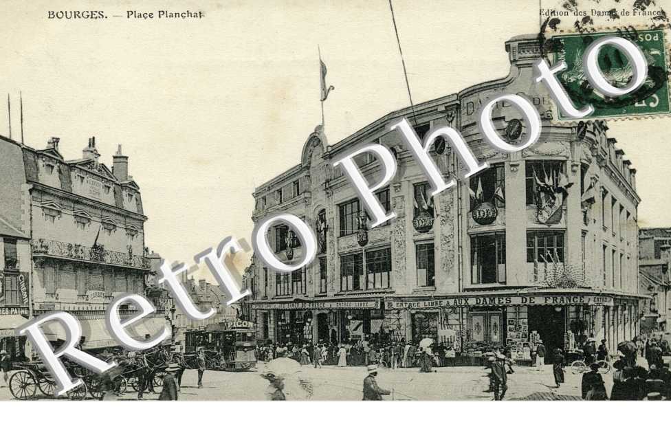 Place Planchat  Aux dames de France