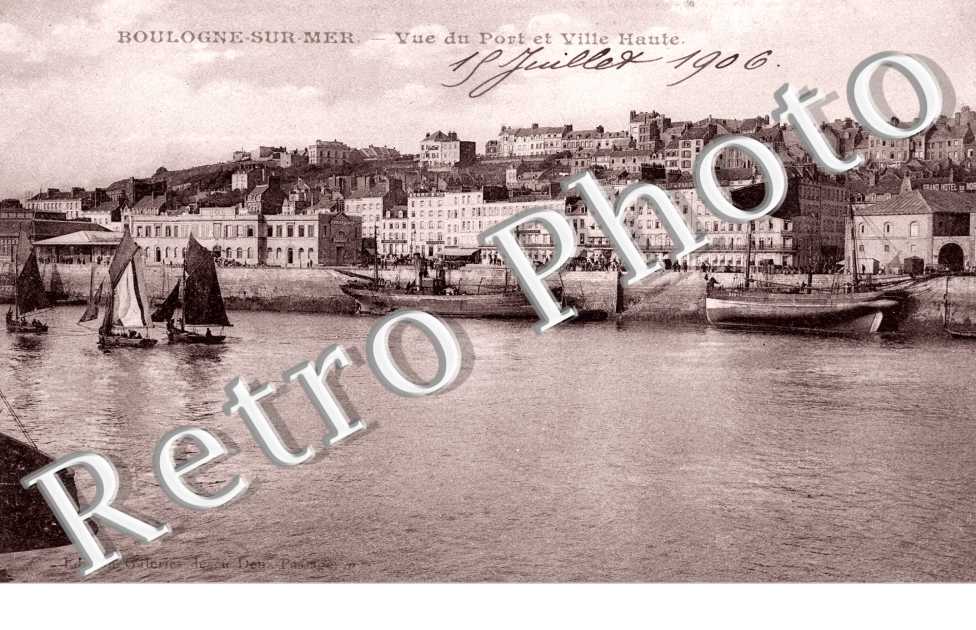 Vue du port et ville haute