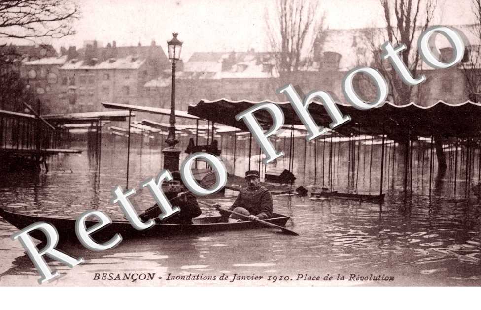 place de la Revolution inondations de janvier 1910,